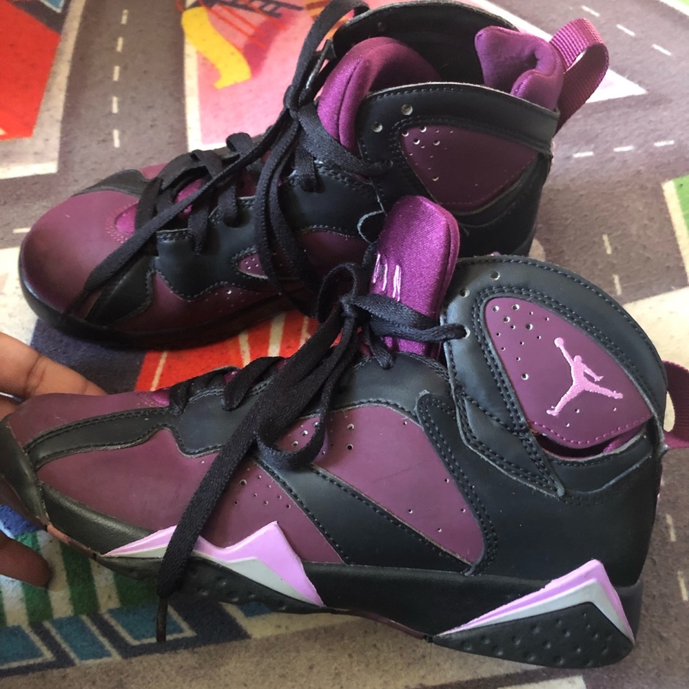 Sold! Air Jordan 7 Retro GG 'Mulberry'